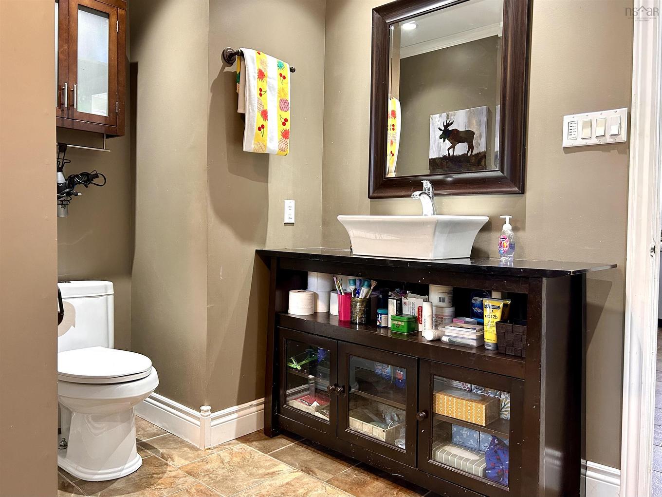 60 Cowan Street, Springhill, NS