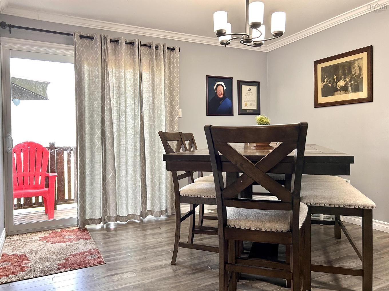 60 Cowan Street, Springhill, NS