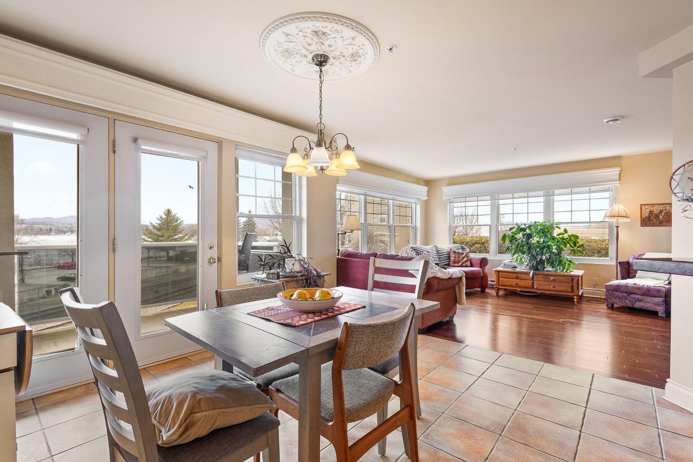 Dining room - 201-35 Rue Du Quai, Magog, QC - Indoor Photo Showing Other Room