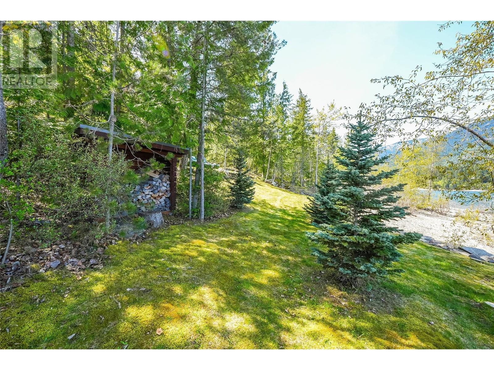 283 Kootenay Lake Road, Procter, BC