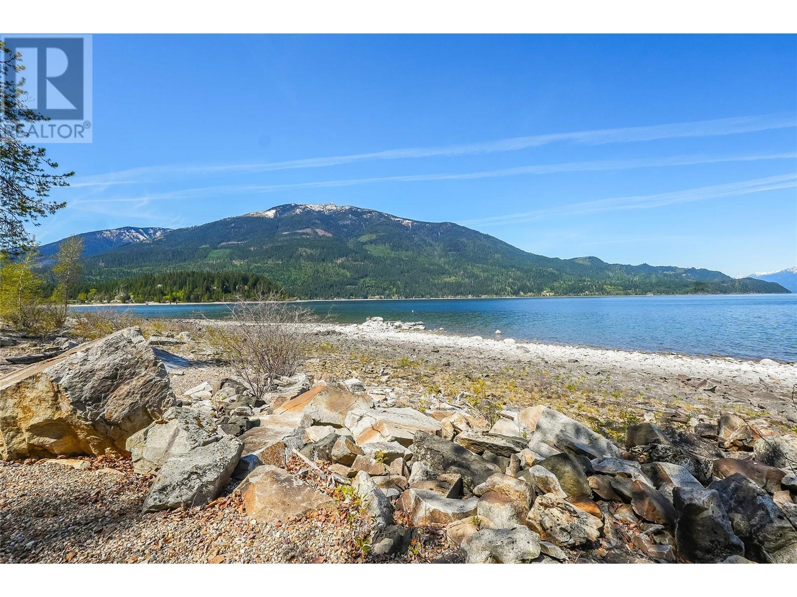 283 Kootenay Lake Road, Procter, BC