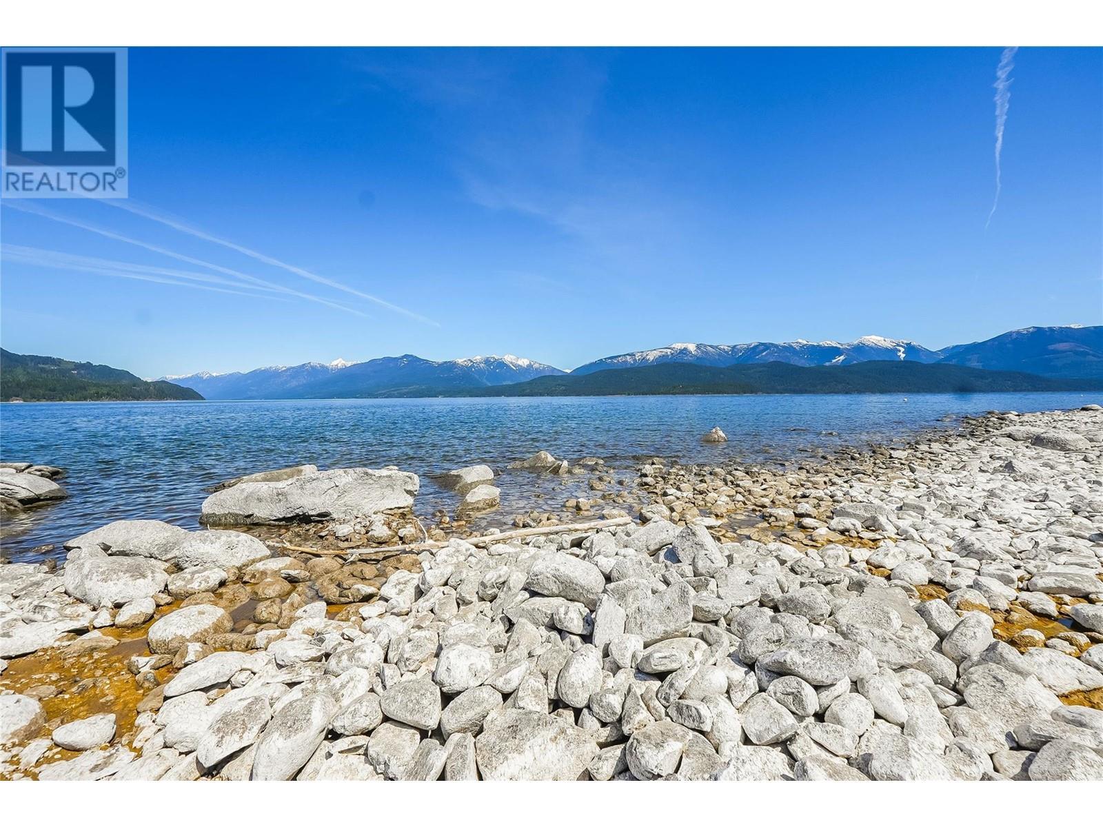 283 Kootenay Lake Road, Procter, BC