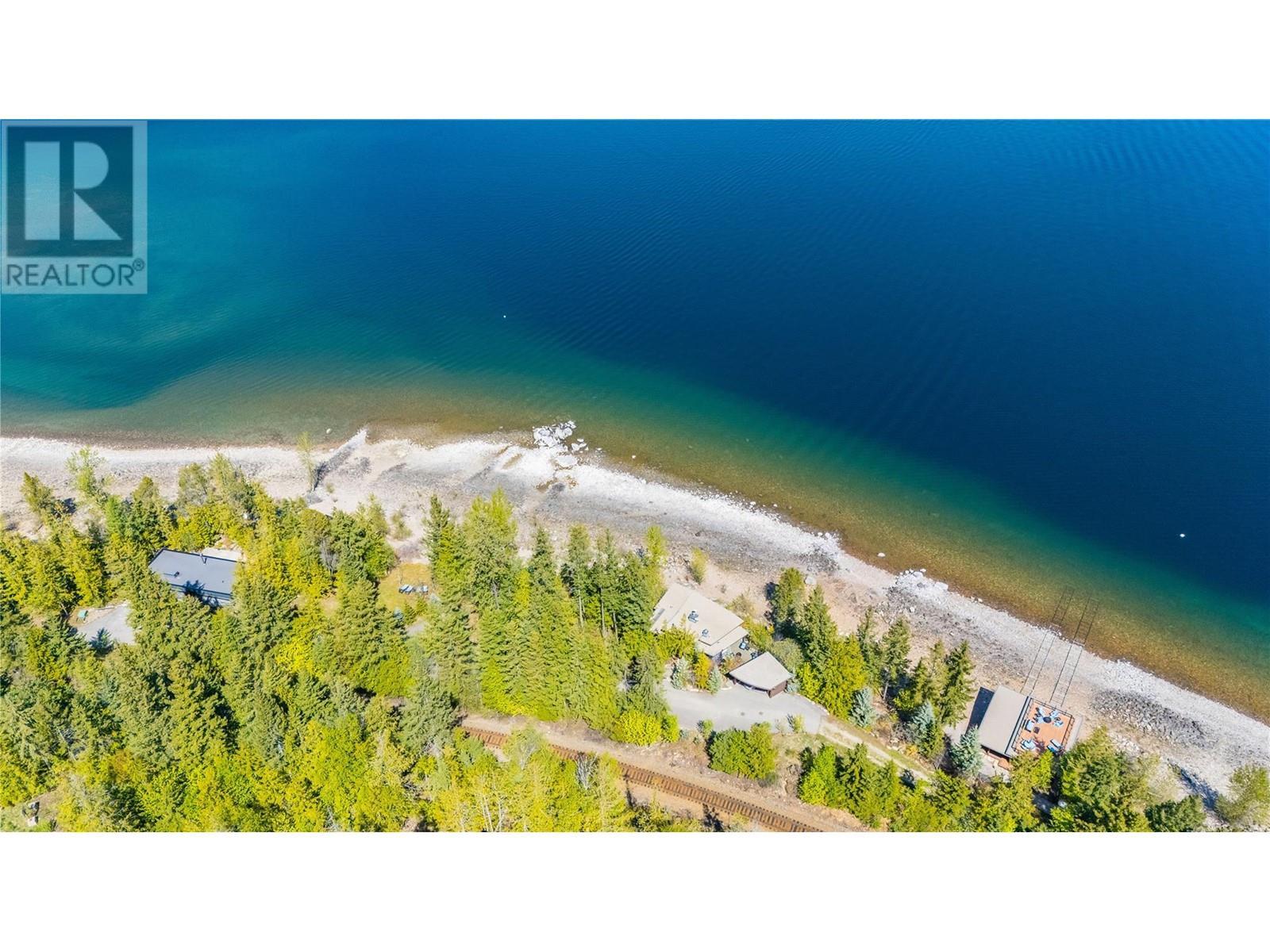 271 Kootenay Lake Road, Procter, BC