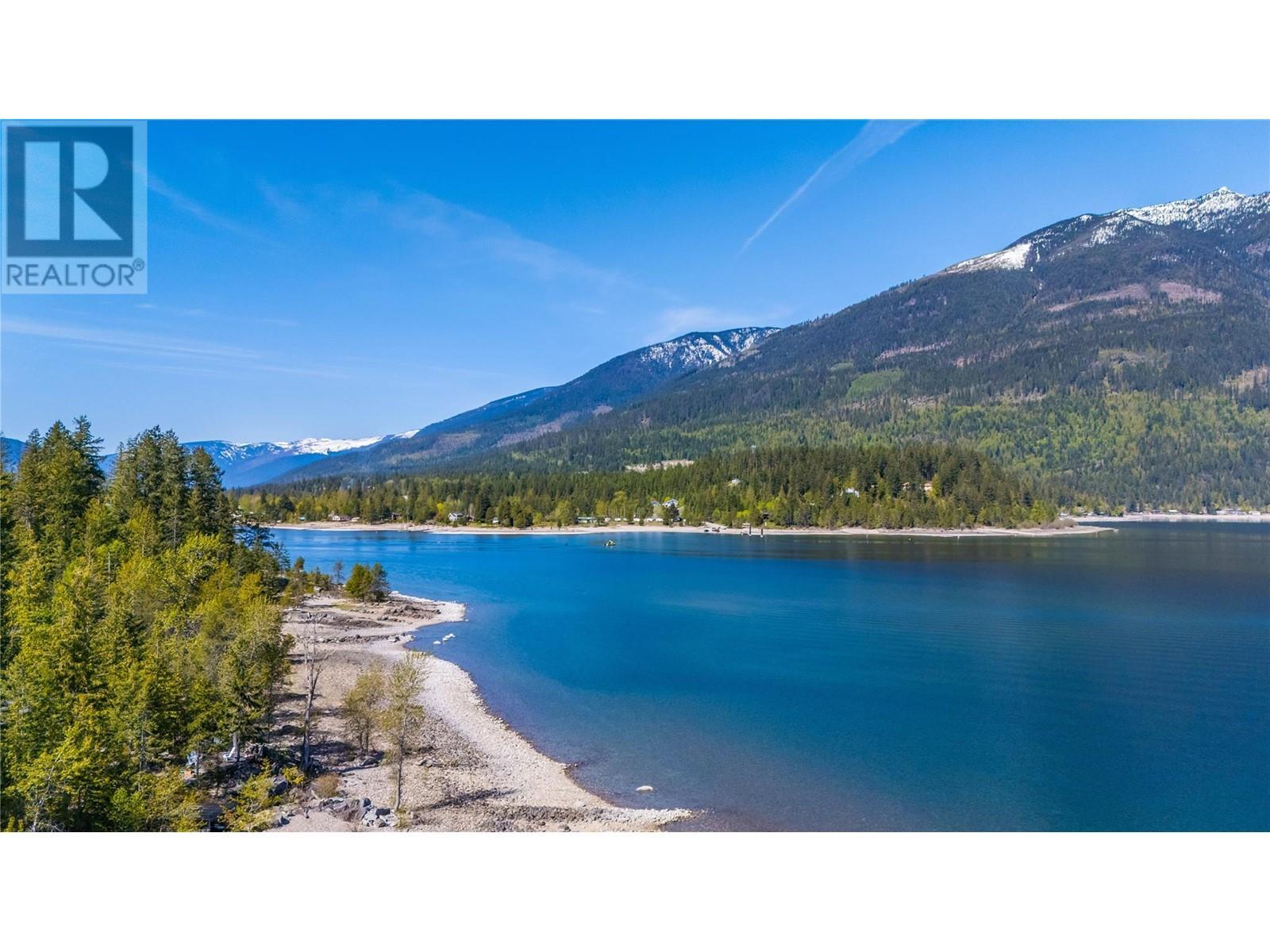 271 Kootenay Lake Road, Procter, BC