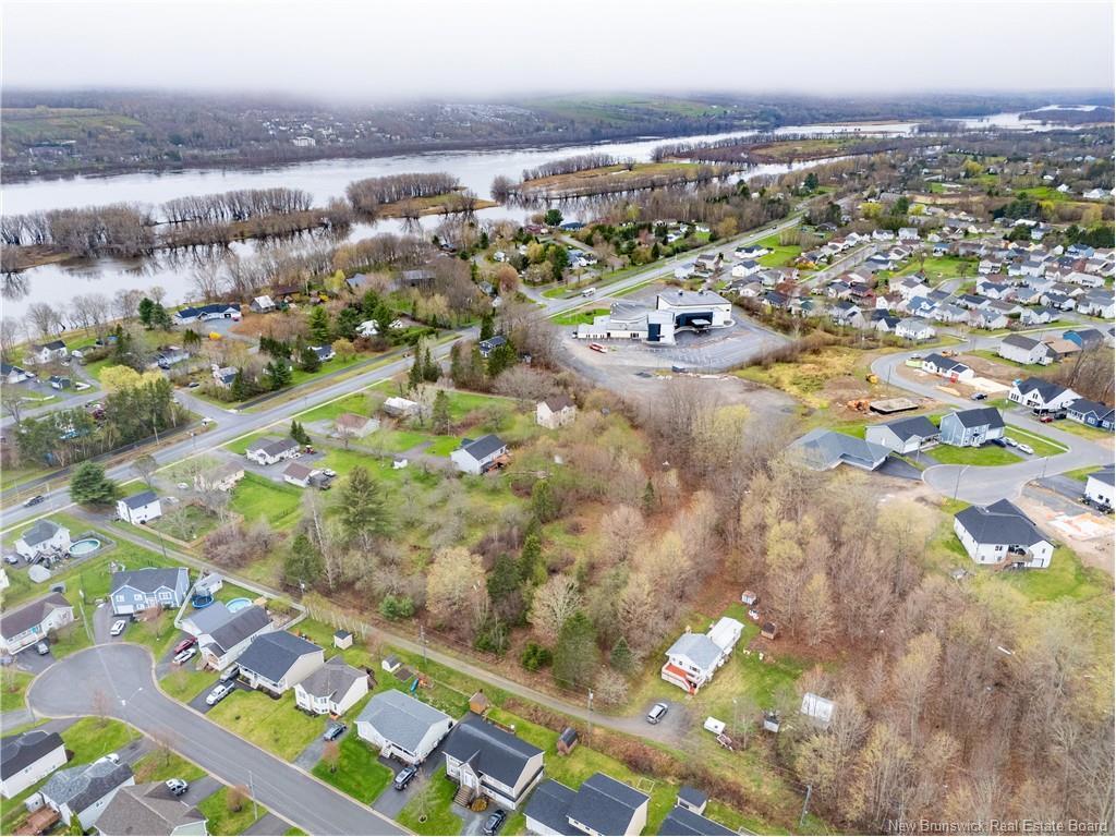 329 Clements Dr, Fredericton, NB