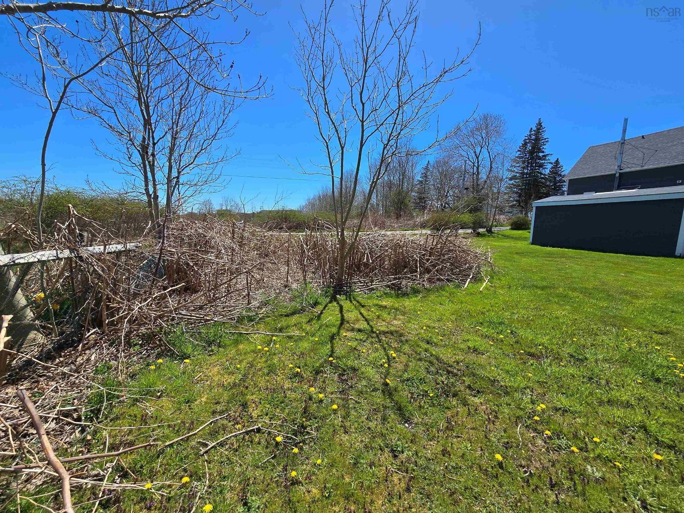 24 Lewis Avenue, Yarmouth, NS