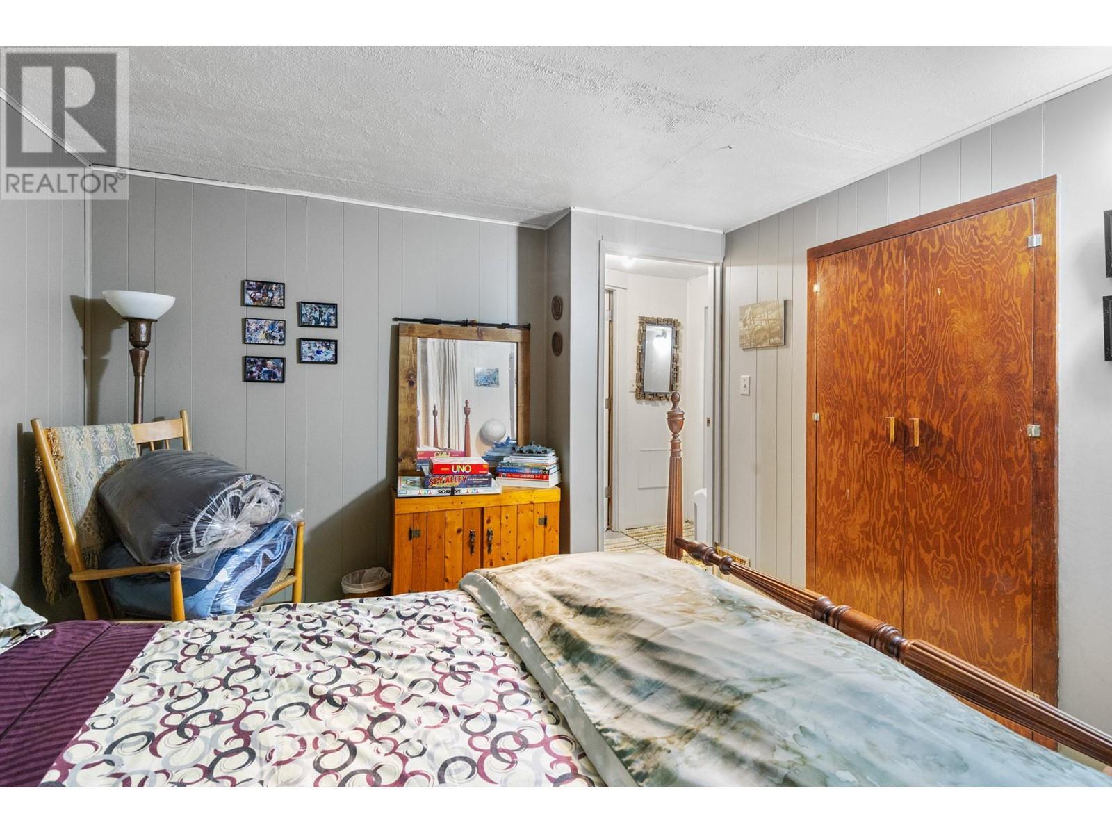 772 Otter Lake Cross Road, Spallumcheen, BC