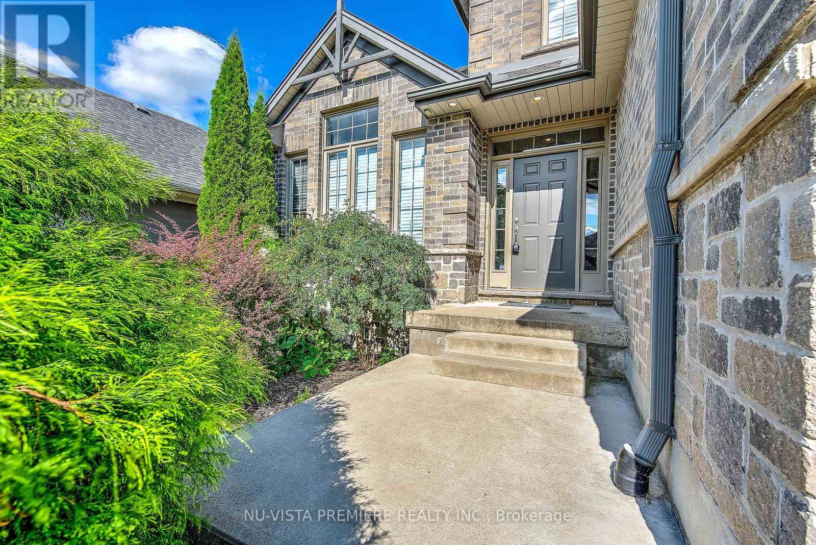 1750 Tigerlily Road, London South (South A), ON - Outdoor