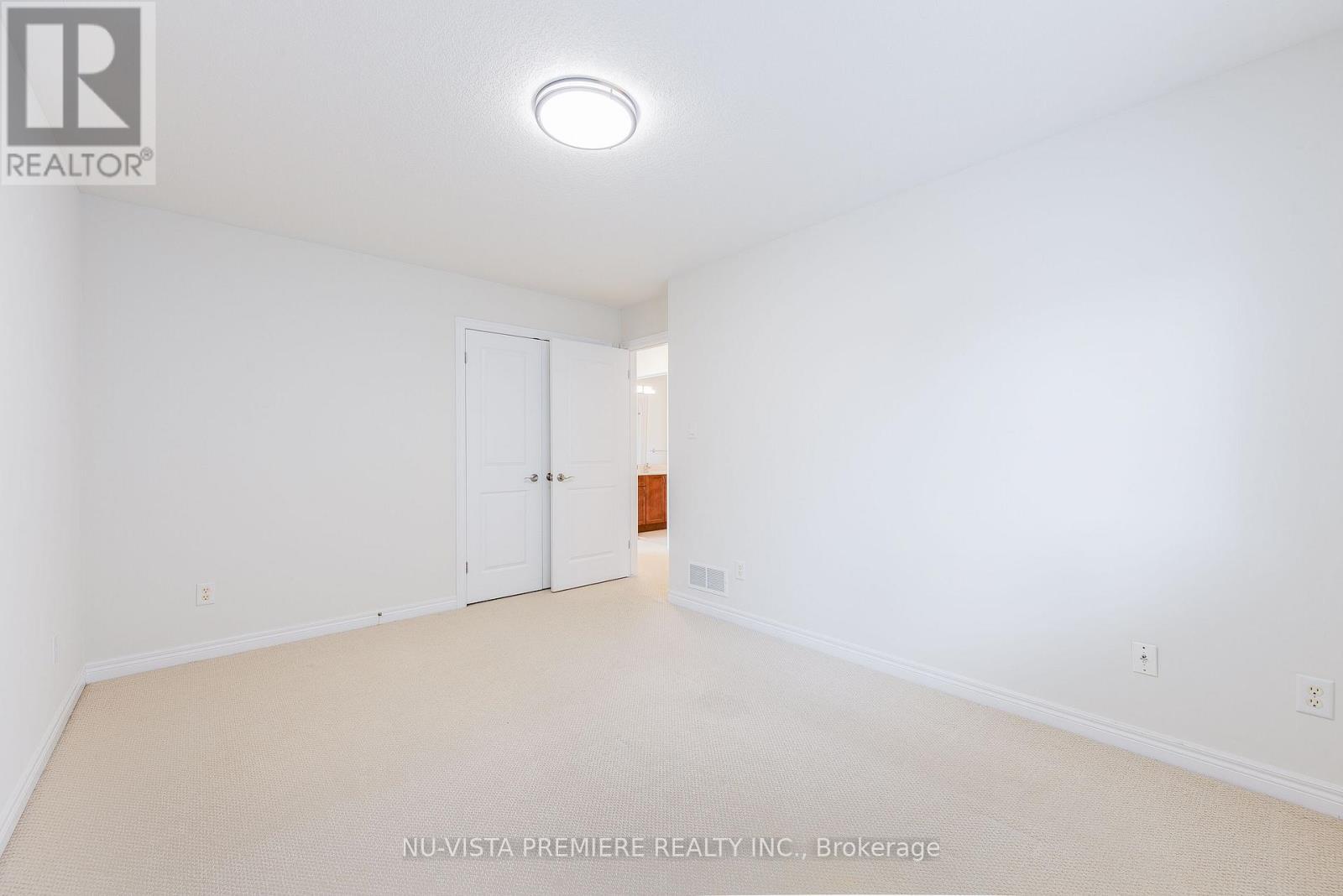 1750 Tigerlily Road, London South (South A), ON - Indoor Photo Showing Other Room