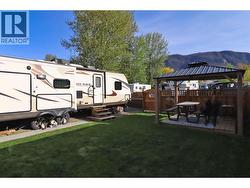 5 Osprey Lane Lee Creek, BC V0E 1M4