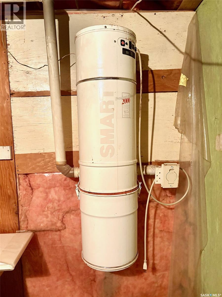 506 Grant Bay, Esterhazy, SK - Indoor Photo Showing Basement