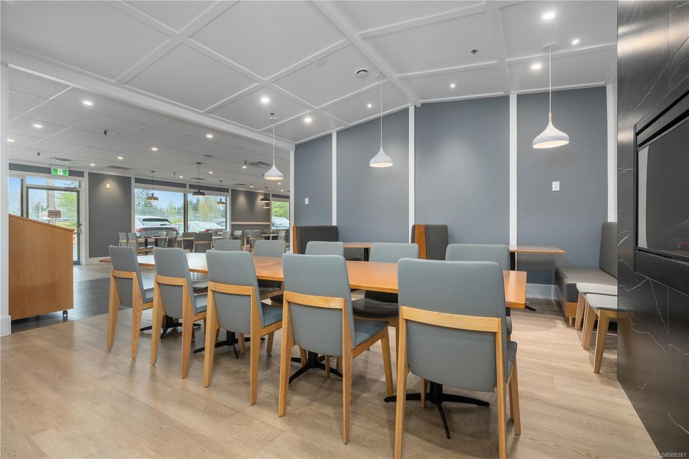 1-2220 Bowen Rd, Nanaimo, BC