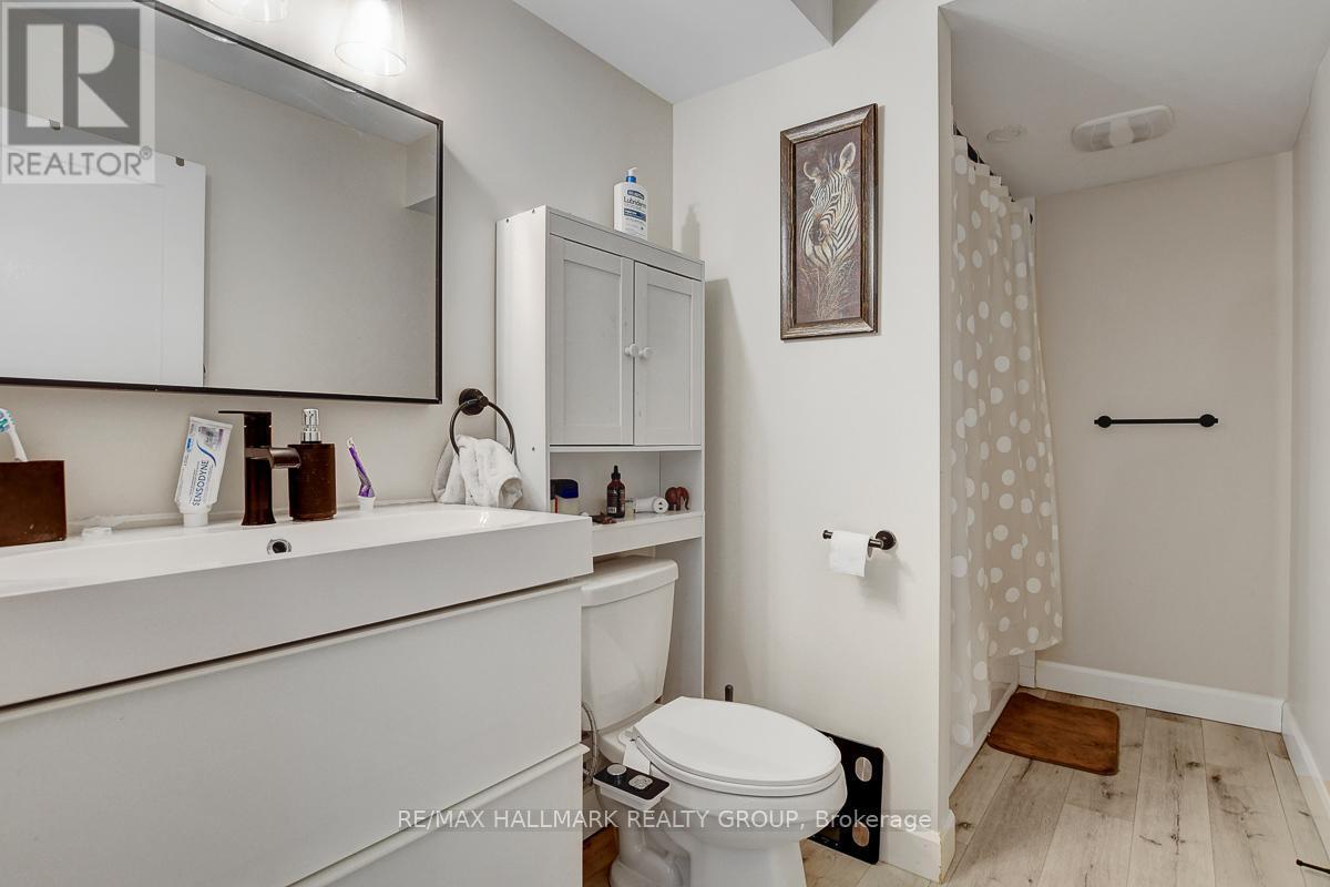 359 Whitby Avenue, Ottawa, ON - Indoor