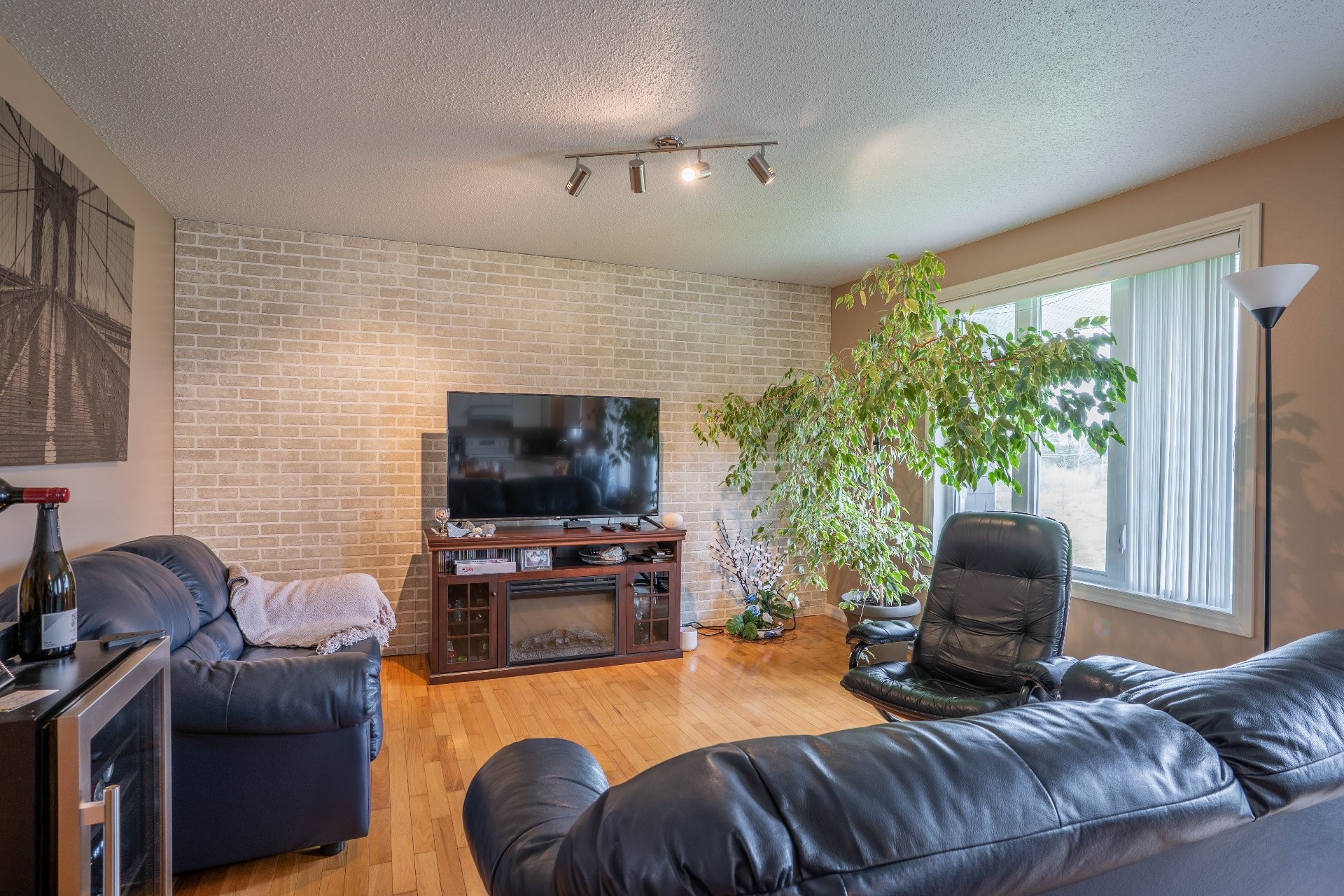 Living Room - 121 8E Rue, Saint-Prosper, QC - Indoor Photo Showing Living Room