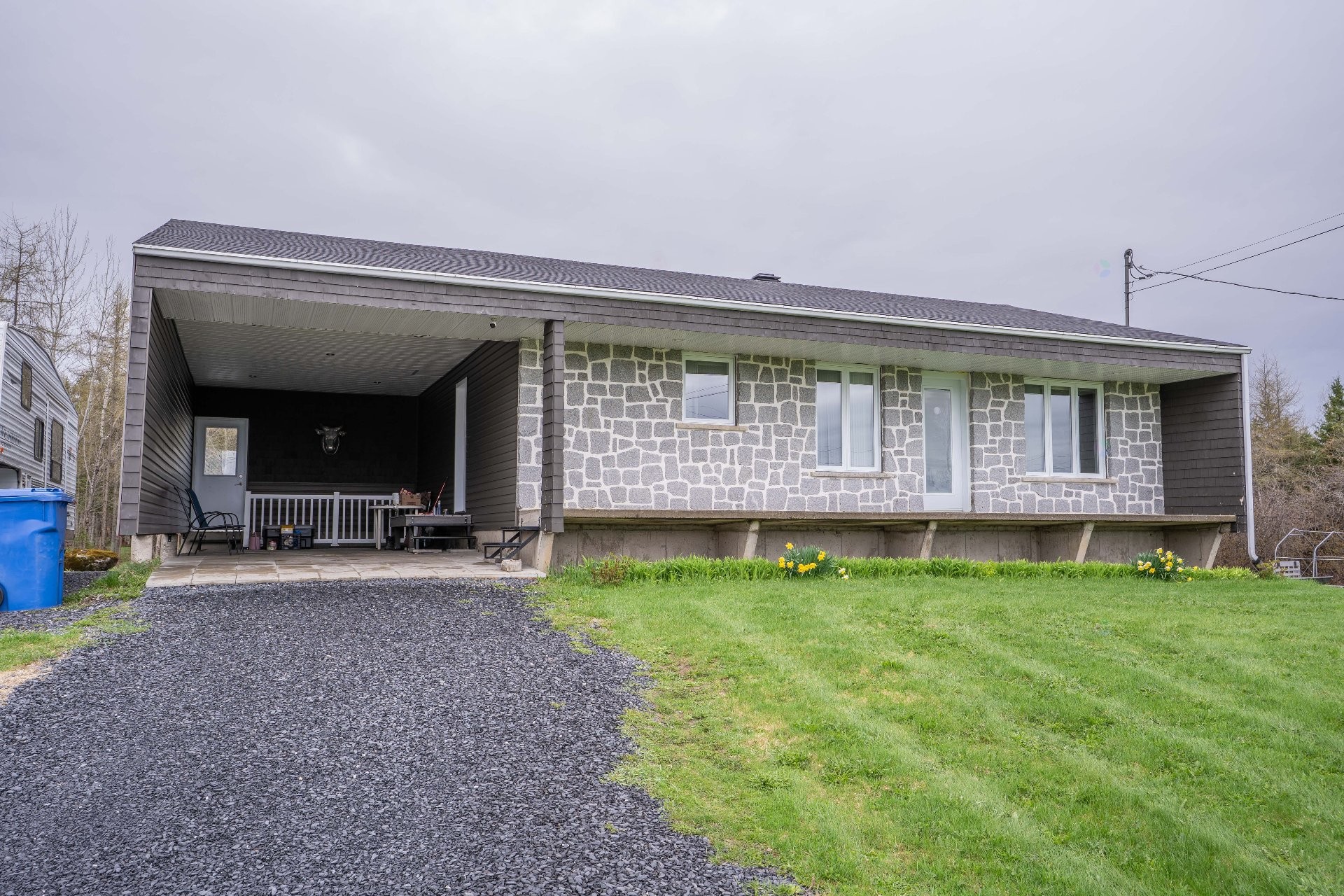 Front of Structure - 121 8E Rue, Saint-Prosper, QC - Outdoor