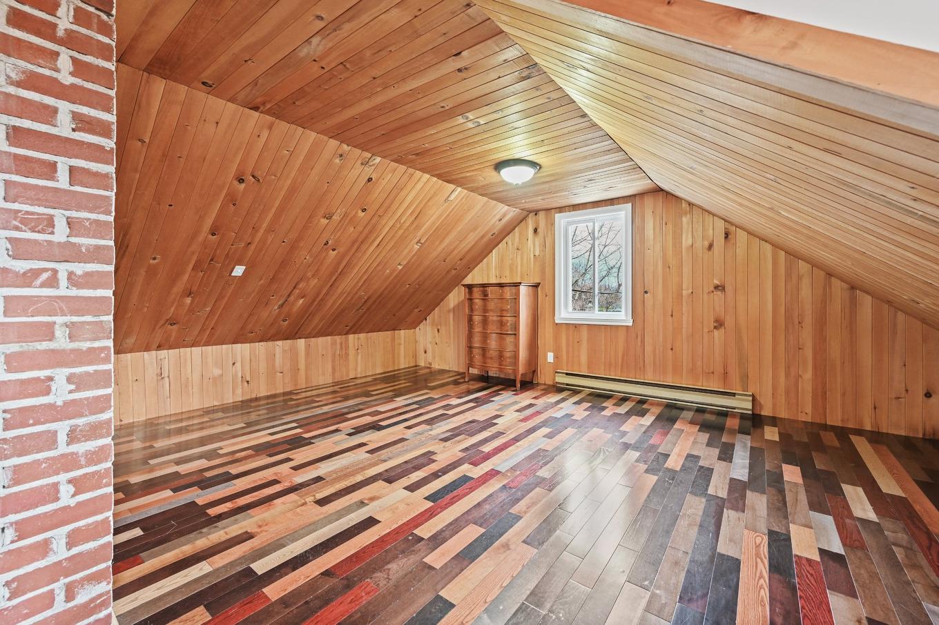 Chambre à coucher principale - 411 Rue Dufferin, Granby, QC - Indoor Photo Showing Other Room