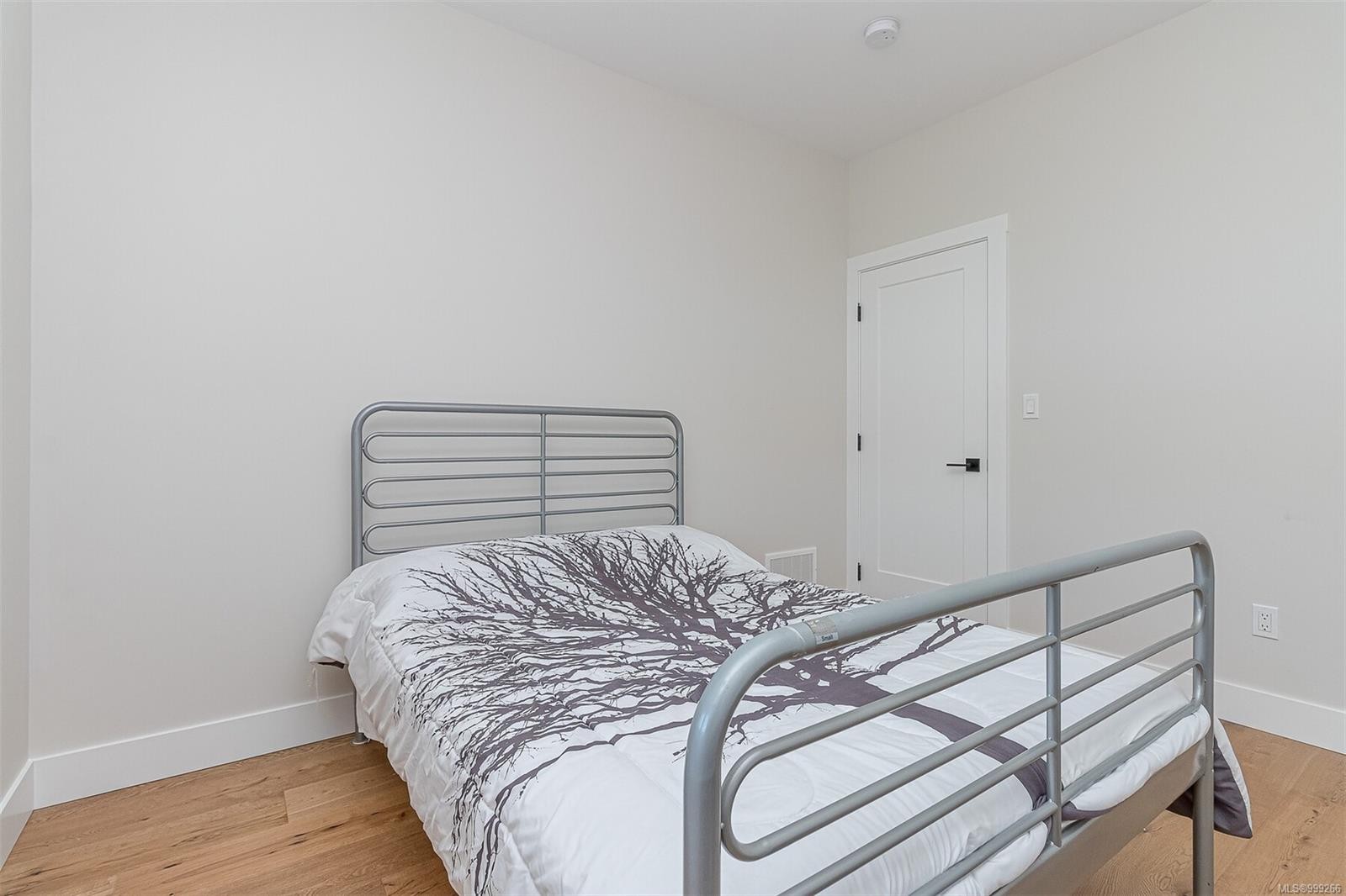 10647 Olsen Rd, Saltair, BC