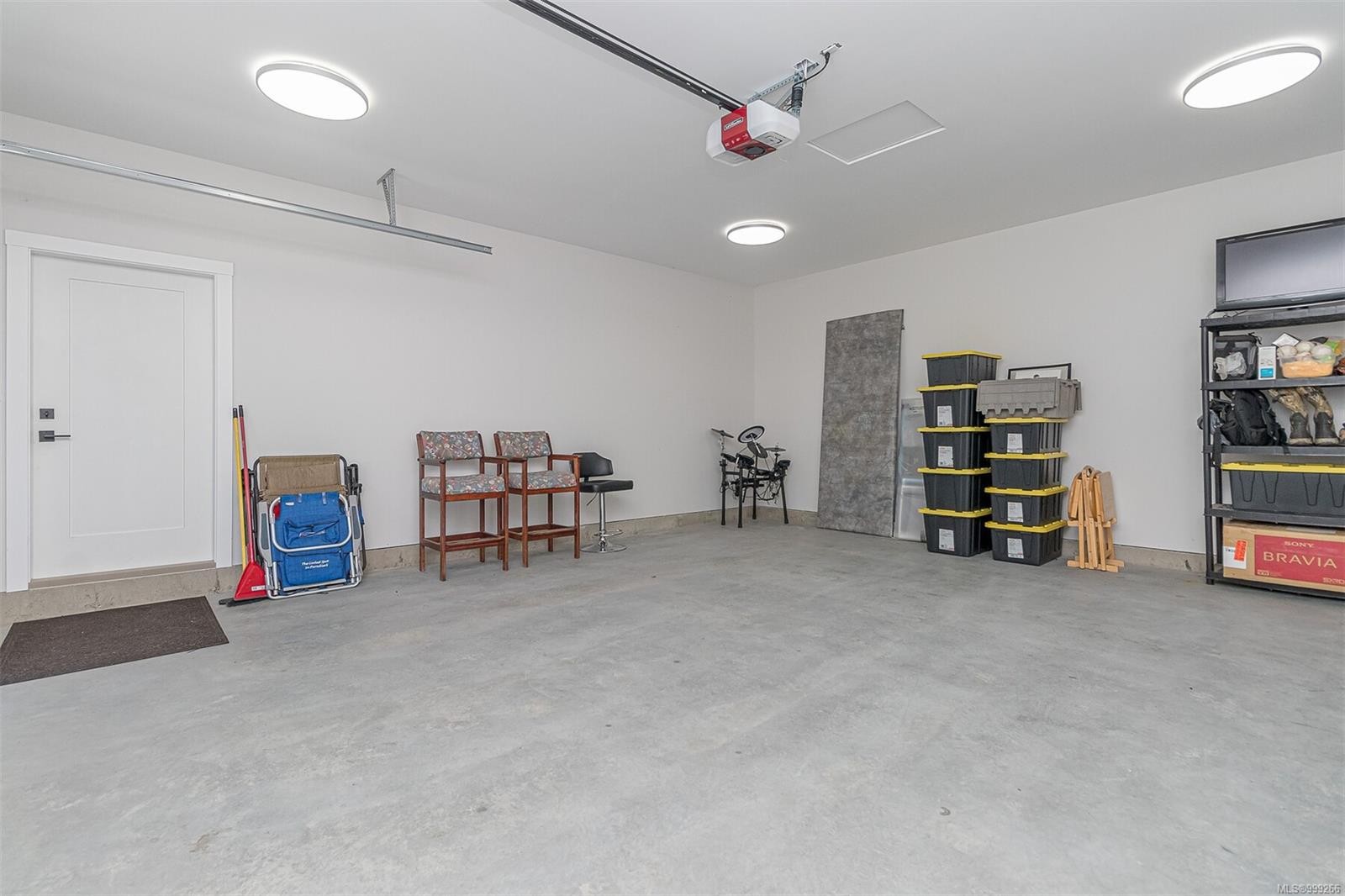 10647 Olsen Rd, Saltair, BC