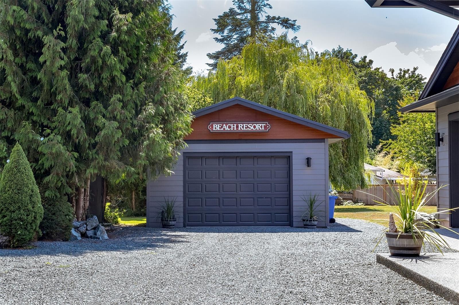 10647 Olsen Rd, Saltair, BC