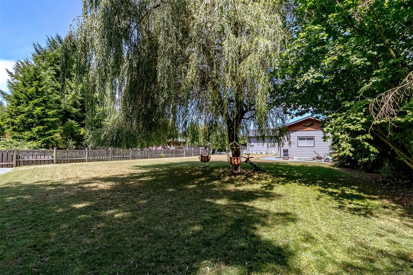 10647 Olsen Rd, Saltair, BC