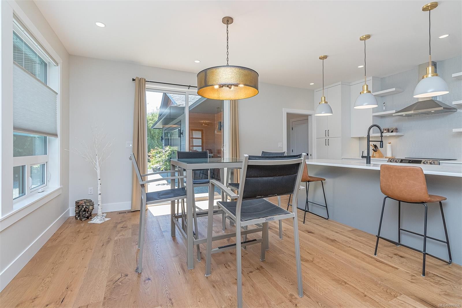 10647 Olsen Rd, Saltair, BC