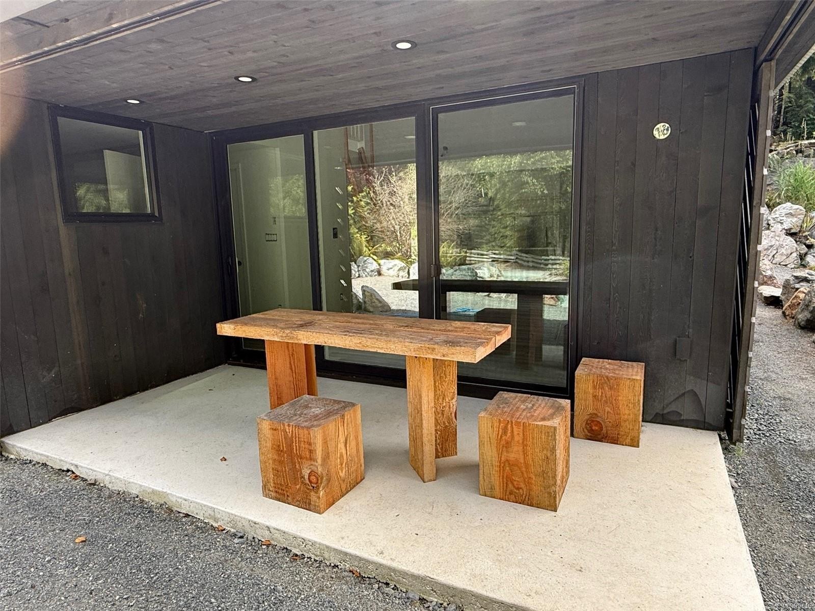 7-6504 Powder Main Rd, Port Renfrew, BC