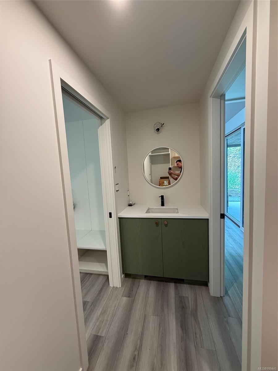 7-6504 Powder Main Rd, Port Renfrew, BC