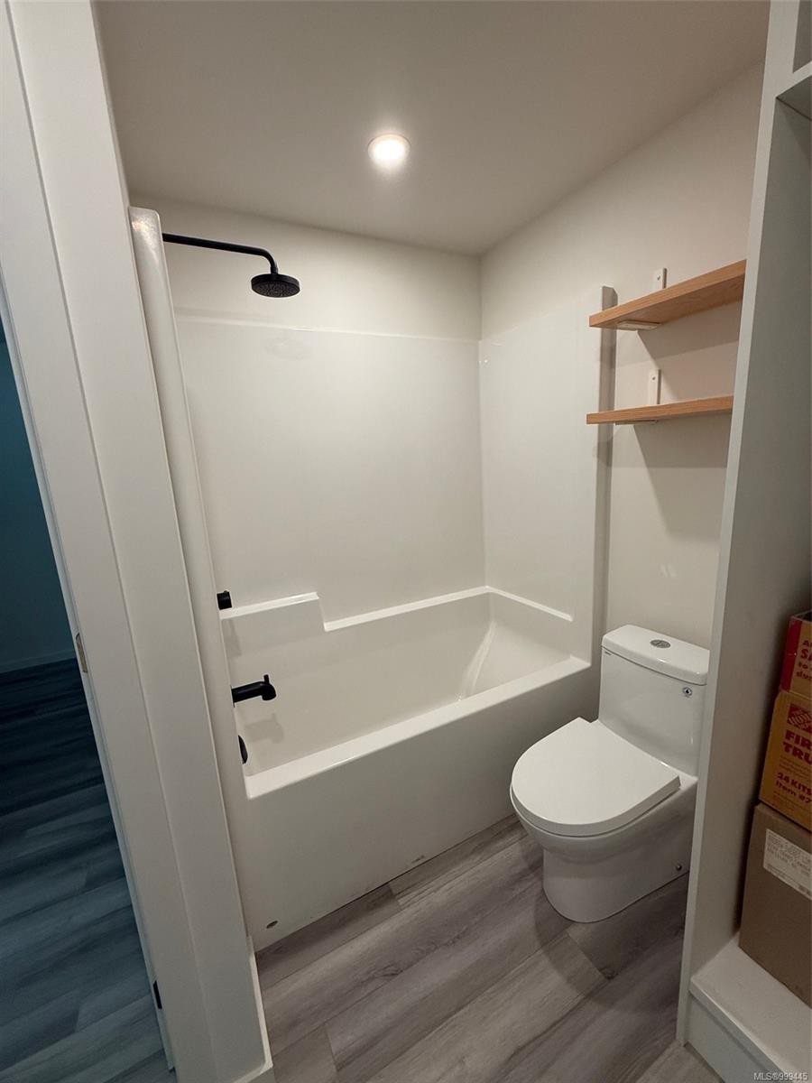 7-6504 Powder Main Rd, Port Renfrew, BC