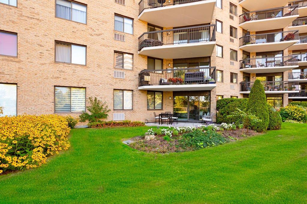 Terrasse - 109-4520 Prom. Paton, Laval (Chomedey), QC - Outdoor