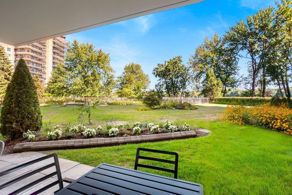 Autre - 109-4520 Prom. Paton, Laval (Chomedey), QC - Outdoor