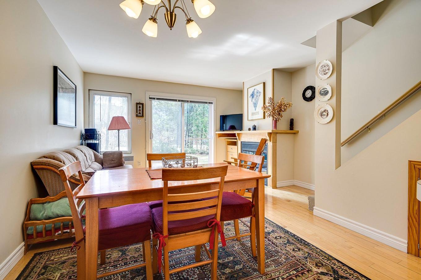 Dining room - 102-273 Ch. Des Grappes, Piedmont, QC - Indoor