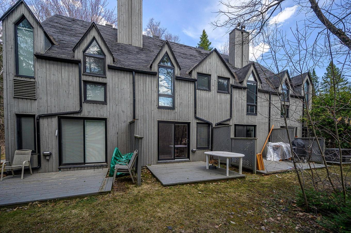 Patio - 102-273 Ch. Des Grappes, Piedmont, QC - Outdoor