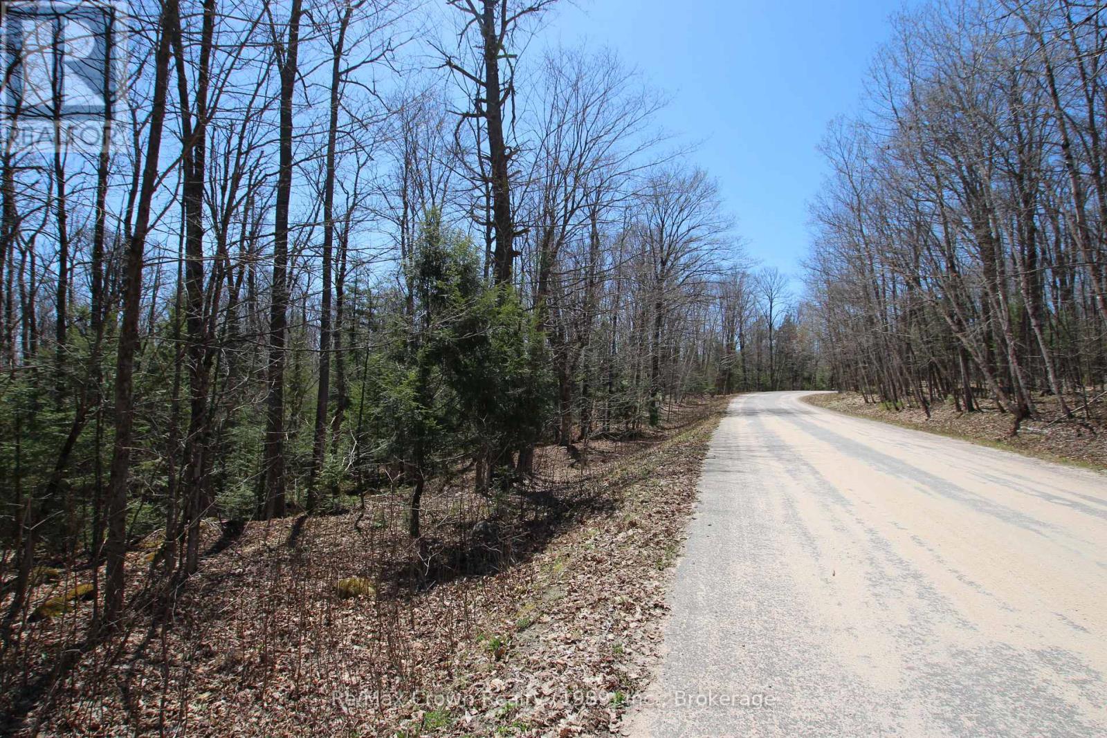 South on Daniel Dr - 0 534 Hwy Highway, Parry Sound Remote Area (Restoule), ON