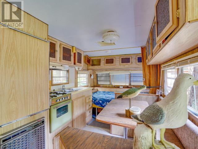 1259 Vancouver Blvd, Savary Island, BC - Indoor Photo Showing Other Room