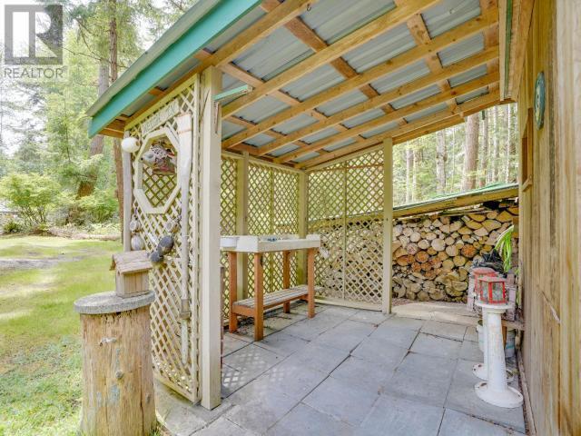 1259 Vancouver Blvd, Savary Island, BC - With Exterior