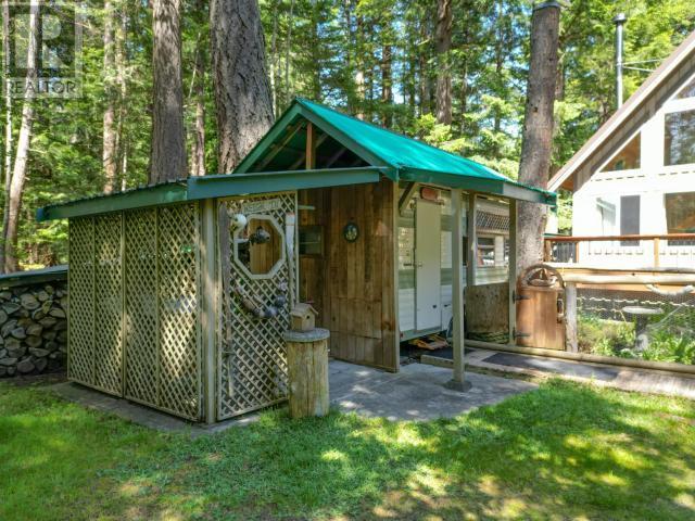 1259 Vancouver Blvd, Savary Island, BC - Outdoor With Deck Patio Veranda