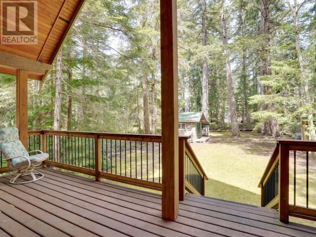 1259 Vancouver Blvd, Savary Island, BC - Outdoor With Deck Patio Veranda With Exterior
