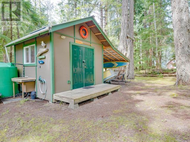 1259 Vancouver Blvd, Savary Island, BC - Outdoor With Exterior