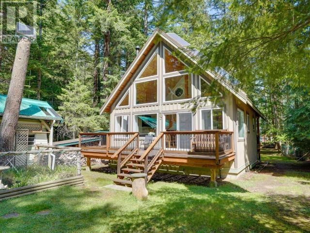 1259 Vancouver Blvd, Savary Island, BC - Outdoor With Deck Patio Veranda