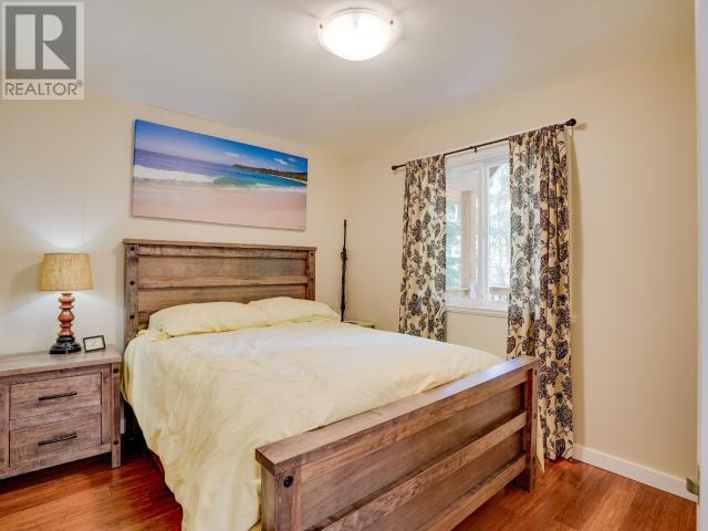 1259 Vancouver Blvd, Savary Island, BC - Indoor Photo Showing Bedroom