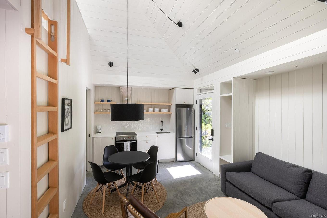 13A & 13B-6504 Powder Main Rd, Port Renfrew, BC