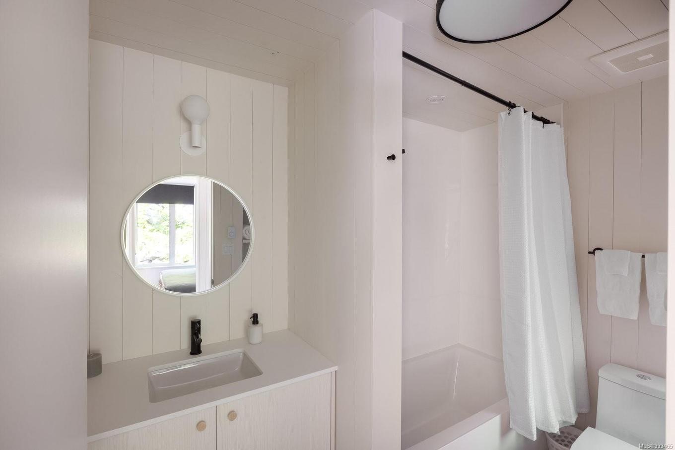 13A & 13B-6504 Powder Main Rd, Port Renfrew, BC