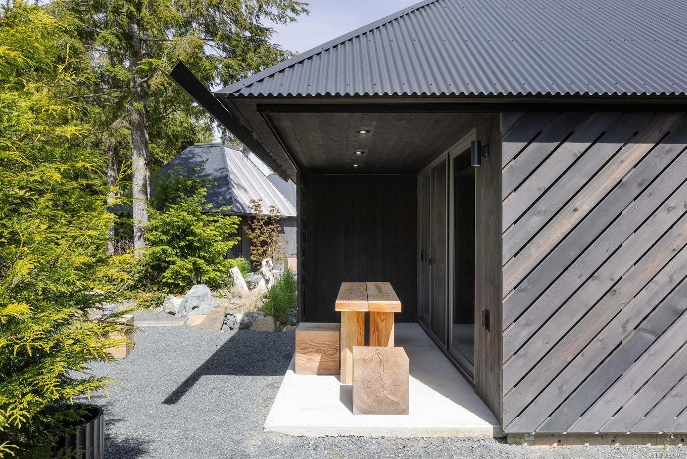 13A & 13B-6504 Powder Main Rd, Port Renfrew, BC