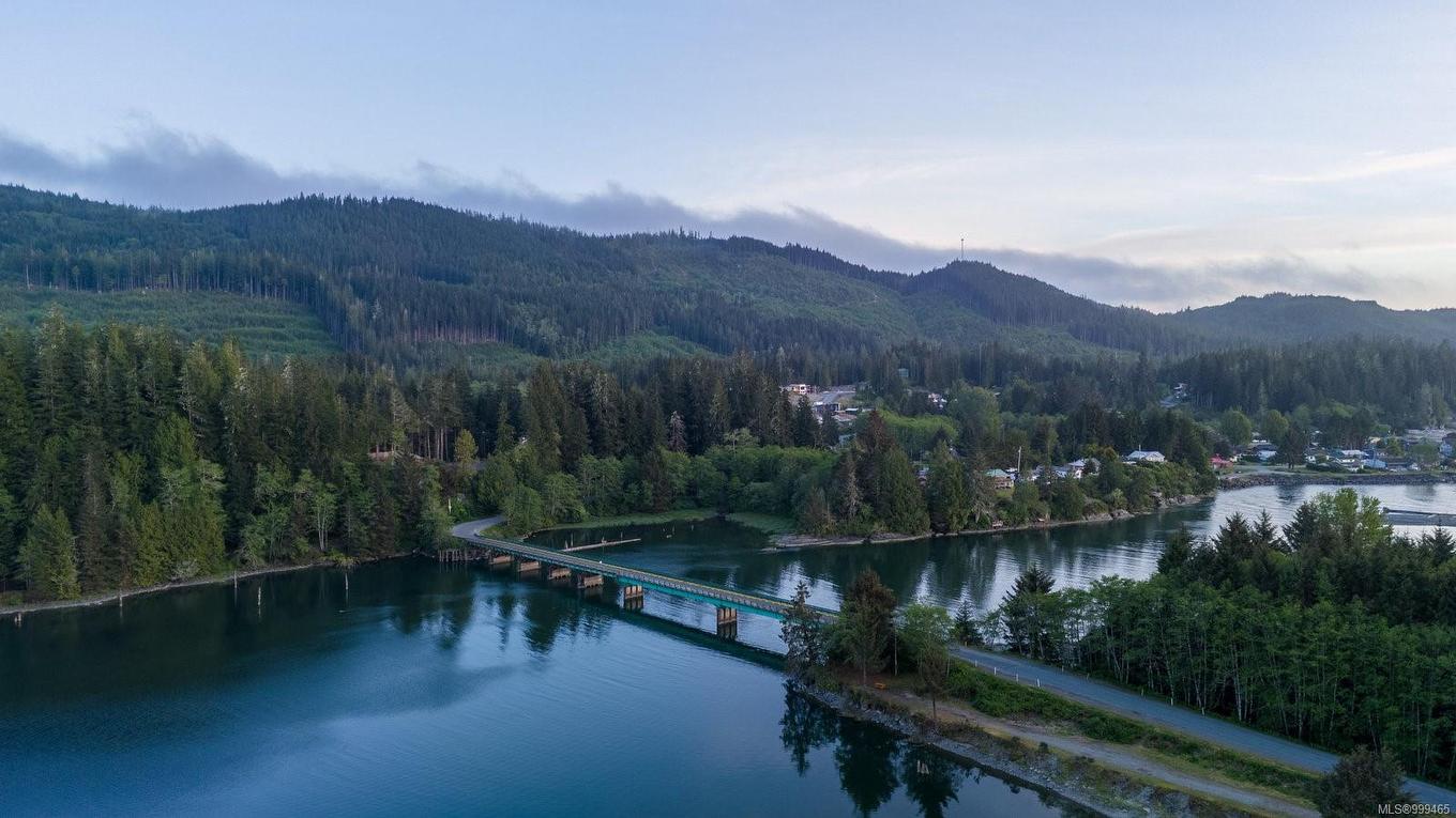 13A & 13B-6504 Powder Main Rd, Port Renfrew, BC