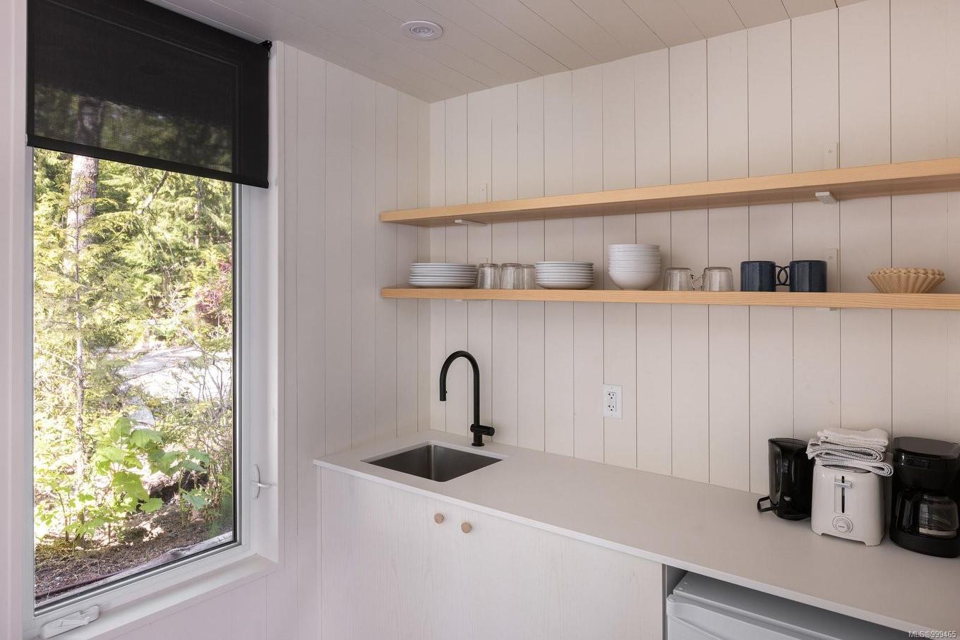 13A & 13B-6504 Powder Main Rd, Port Renfrew, BC