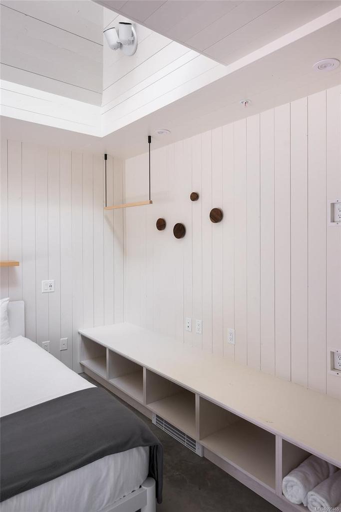 13A & 13B-6504 Powder Main Rd, Port Renfrew, BC