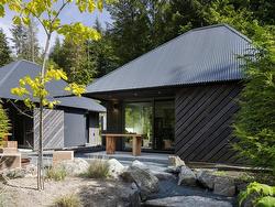 17-6504 Powder Main Rd Port Renfrew, BC V0S 1K0