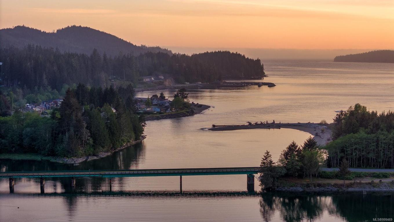 17-6504 Powder Main Rd, Port Renfrew, BC