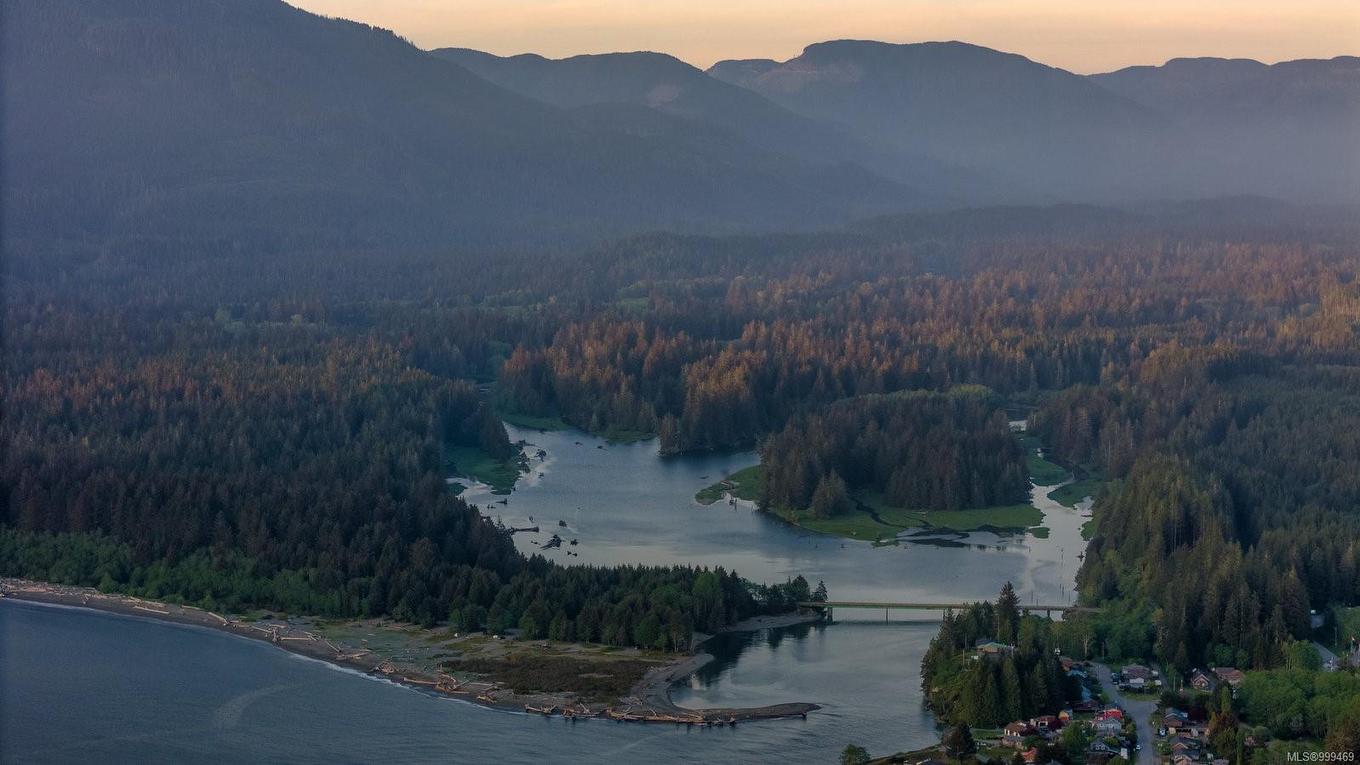 17-6504 Powder Main Rd, Port Renfrew, BC