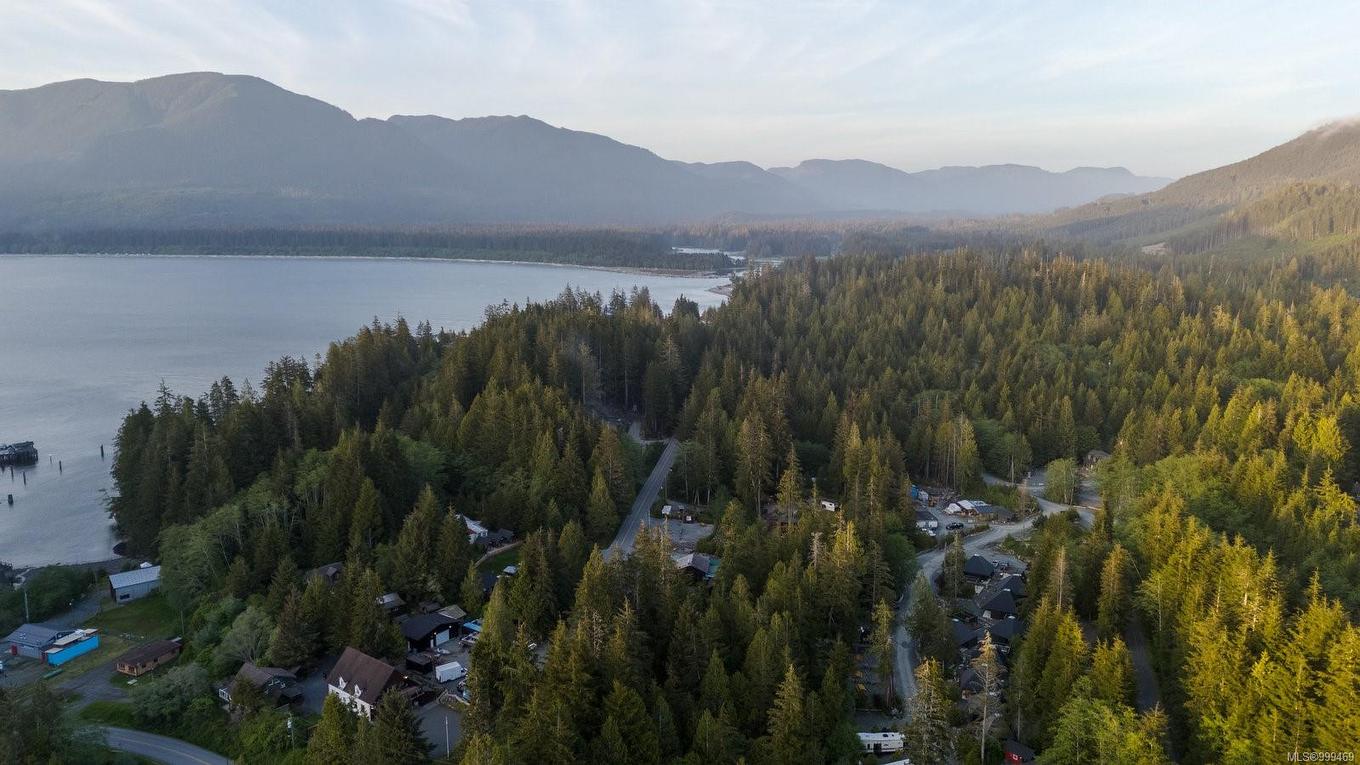 17-6504 Powder Main Rd, Port Renfrew, BC